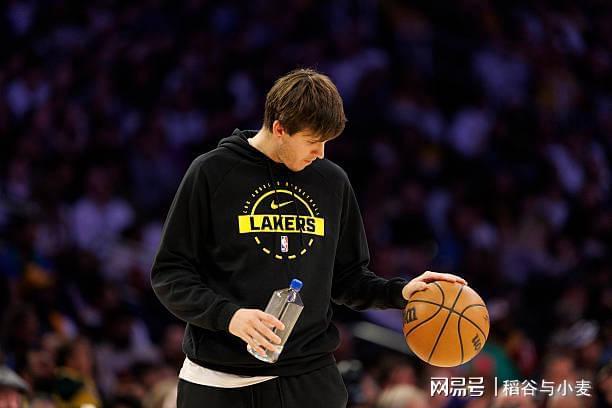 北京单场官网-从控制变量的角度来看，对湖人最重要的球员反而是里夫斯？
